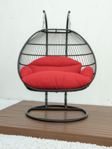 Double folding swing with red cushion